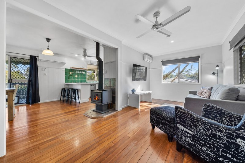 Photo - 8 Pheasant Avenue, Beenleigh QLD 4207 - Image 3