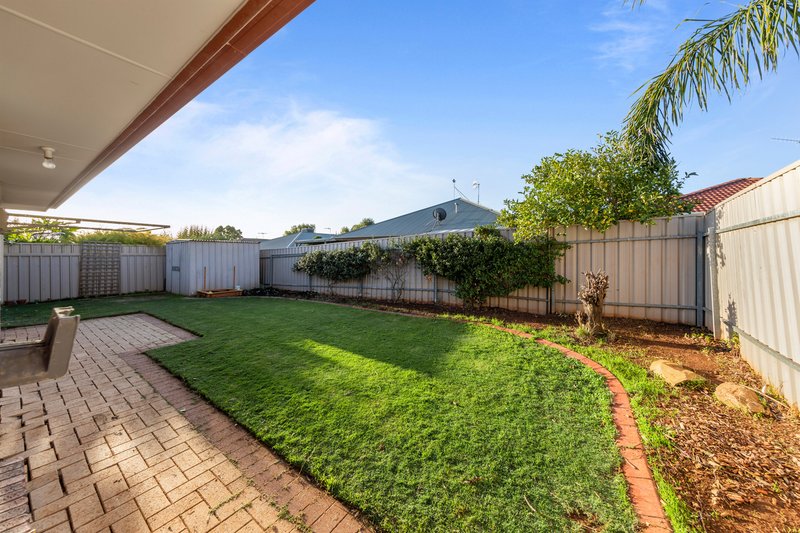 Photo - 8 Phillip Avenue, Craigmore SA 5114 - Image 14