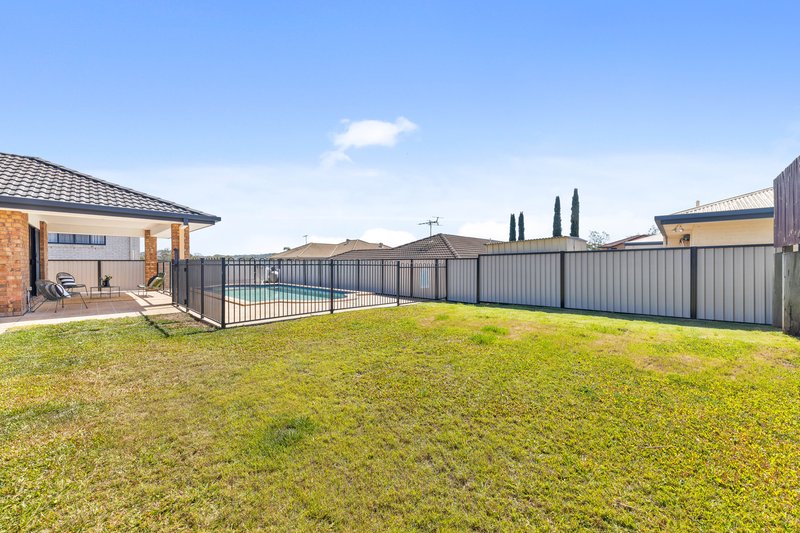 Photo - 8 Picardie Close, Mansfield QLD 4122 - Image 22