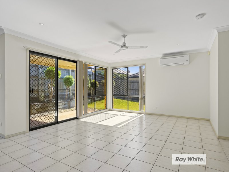 Photo - 8 Piccadilly Place, Forest Lake QLD 4078 - Image 8