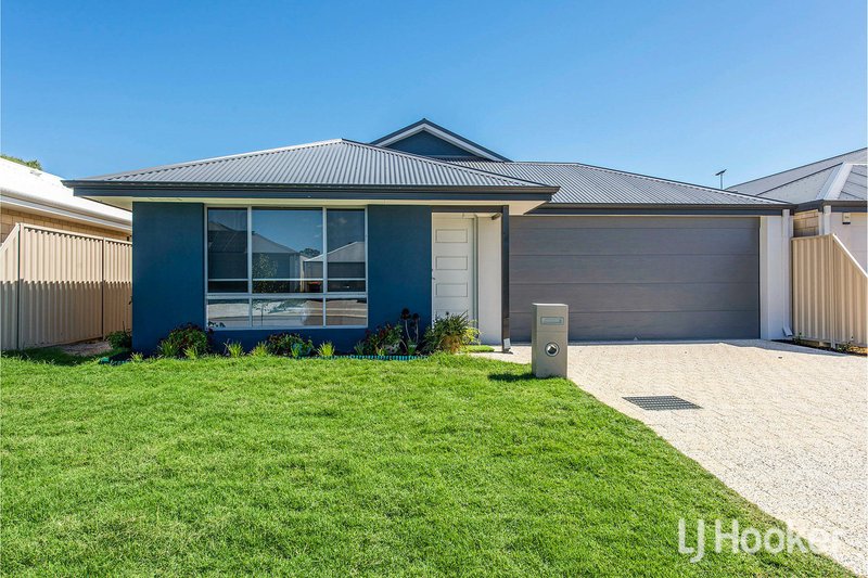 8 Pierrepoint Loop, Champion Lakes WA 6111