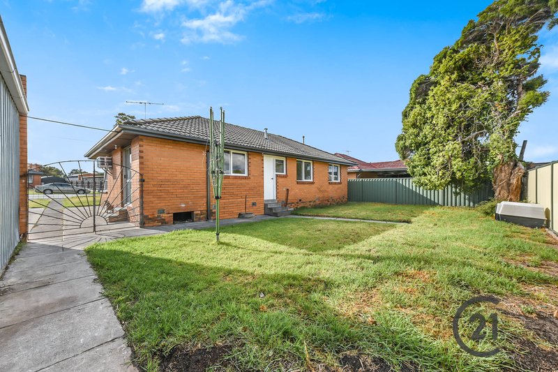 Photo - 8 Pike Court, Noble Park VIC 3174 - Image 7