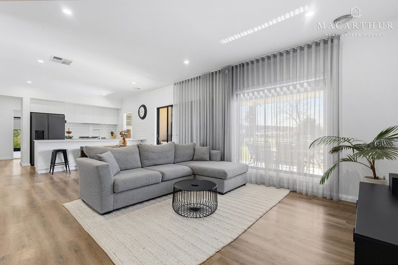 Photo - 8 Pine Court, Springvale NSW 2650 - Image 2