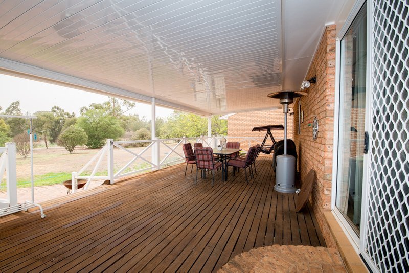 Photo - 8 Pine Knoll Drive, Dubbo NSW 2830 - Image 17