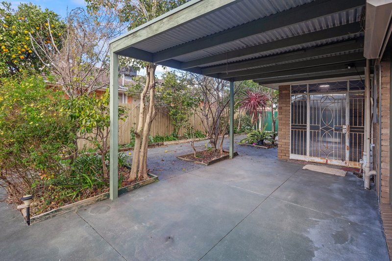 Photo - 8 Pinetree Crescent, Lalor VIC 3075 - Image 17