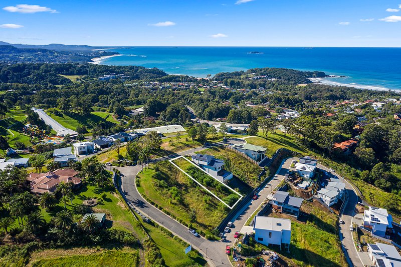 Photo - 8 Pinnacle Way, Coffs Harbour NSW 2450 - Image 3