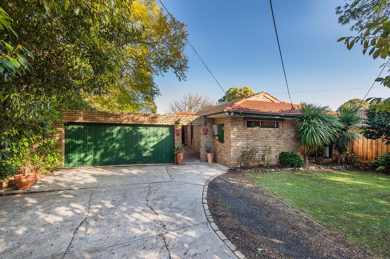 8 Piper Road, Ferntree Gully VIC 3156