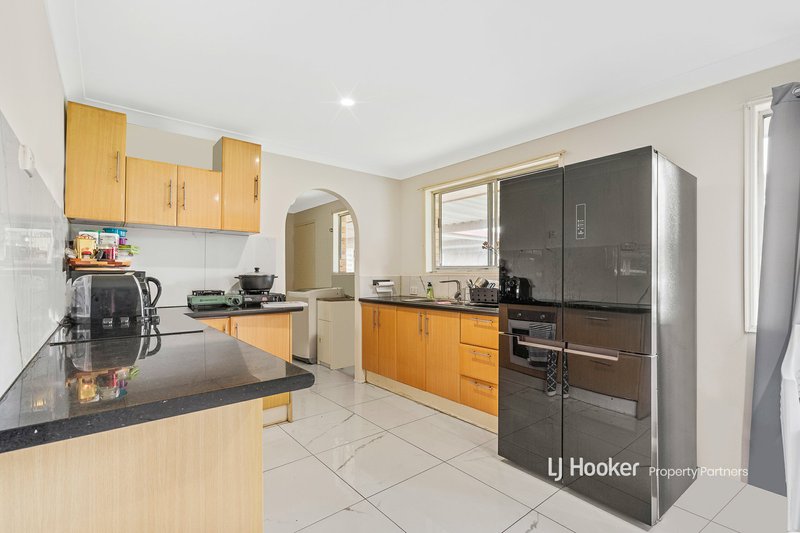 Photo - 8 Polaris Avenue, Kingston QLD 4114 - Image 5