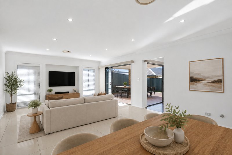 Photo - 8 Polsson Street, Horsley NSW 2530 - Image 3