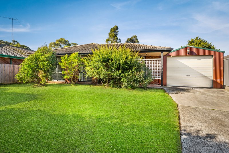 Photo - 8 Pommel Street, Pakenham VIC 3810 - Image 2