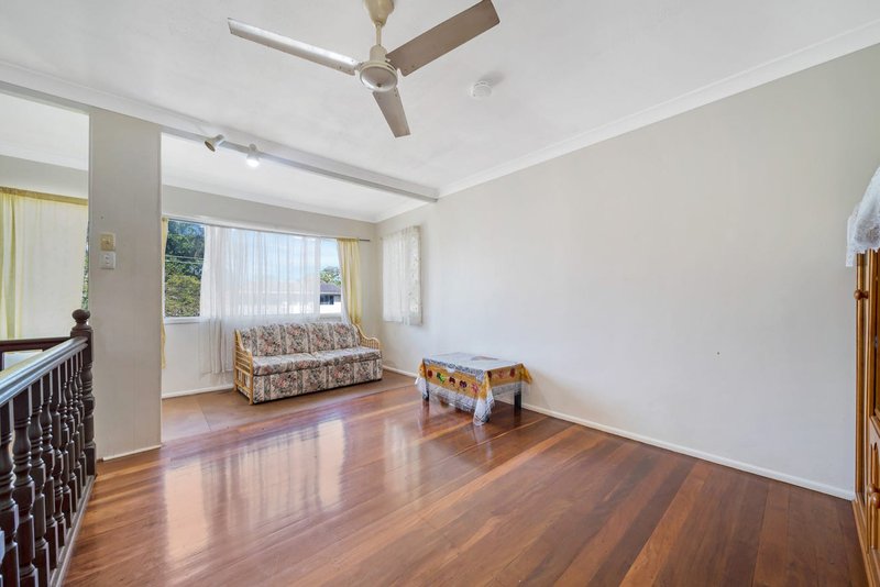 Photo - 8 Poppy Street, Kingston QLD 4114 - Image 5