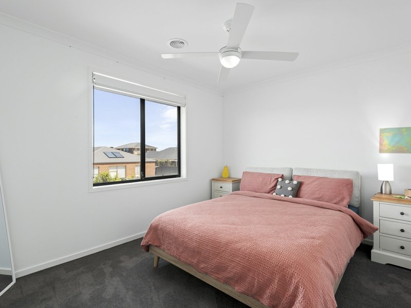 Photo - 8 Port Deakin Street, St Leonards VIC 3223 - Image 22