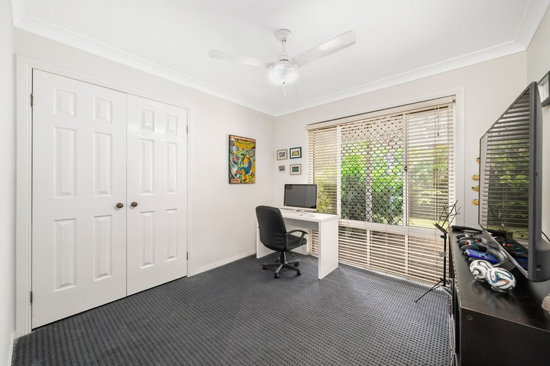 Photo - 8 Prasada Court, Eatons Hill QLD 4037 - Image 13