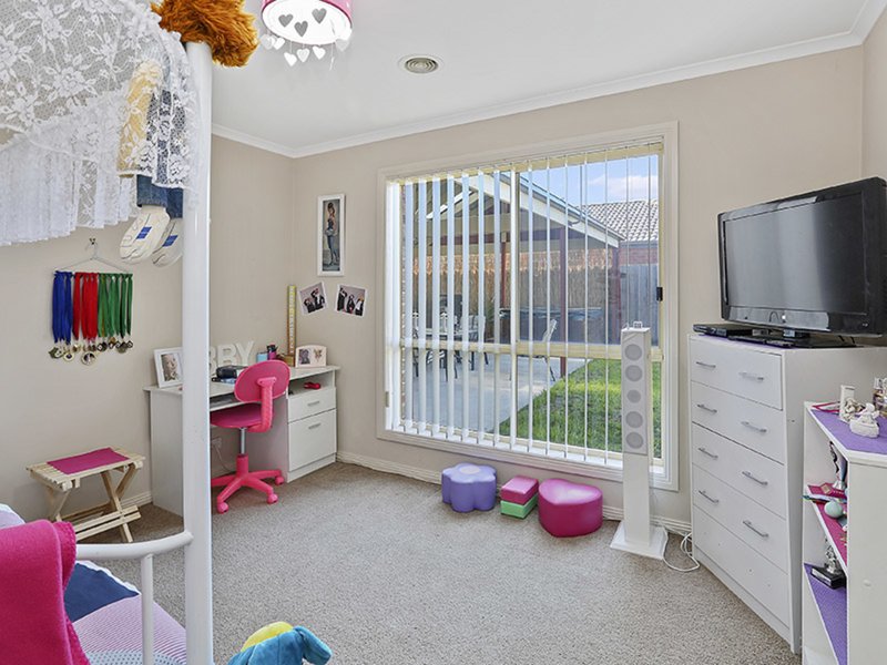 Photo - 8 Primlea Court, Corio VIC 3214 - Image 7