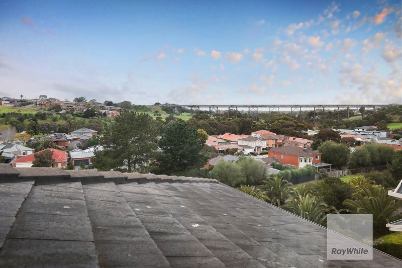 Photo - 8 Primula Boulevard, Gowanbrae VIC 3043 - Image 25