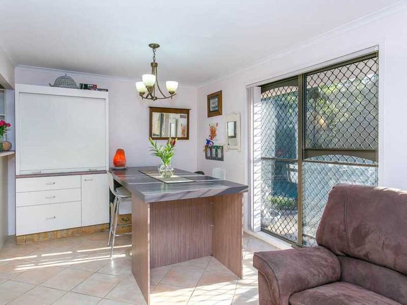 Photo - 8 Princess Place, Tallai QLD 4213 - Image 7