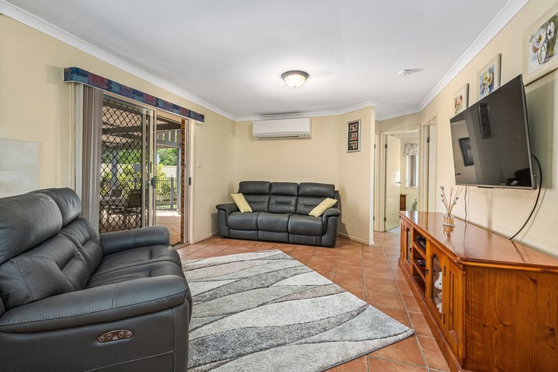 Photo - 8 Princeton Court, Fitzgibbon QLD 4018 - Image 4