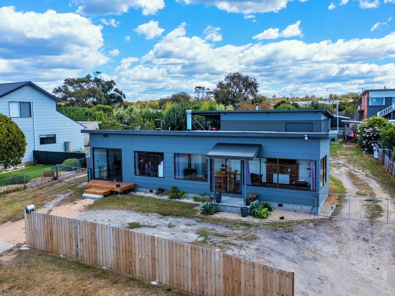 8 Pringle Street, Scamander TAS 7215