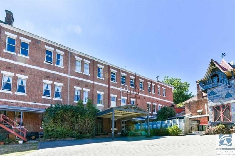 Photo - 8 Priory Lane, Beechworth VIC 3747 - Image 25