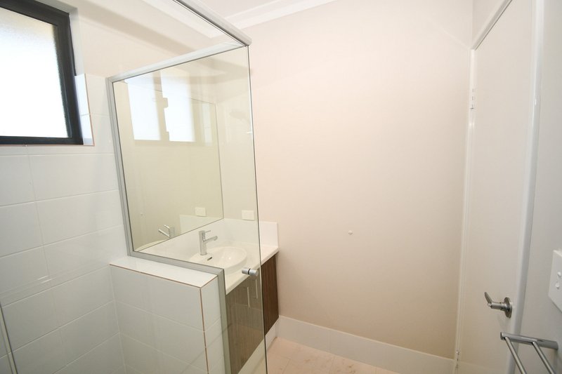 Photo - 8 Prismatic Drive, Baldivis WA 6171 - Image 6