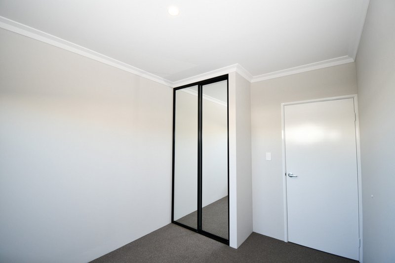 Photo - 8 Prismatic Drive, Baldivis WA 6171 - Image 13