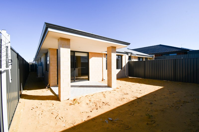 Photo - 8 Prismatic Drive, Baldivis WA 6171 - Image 22