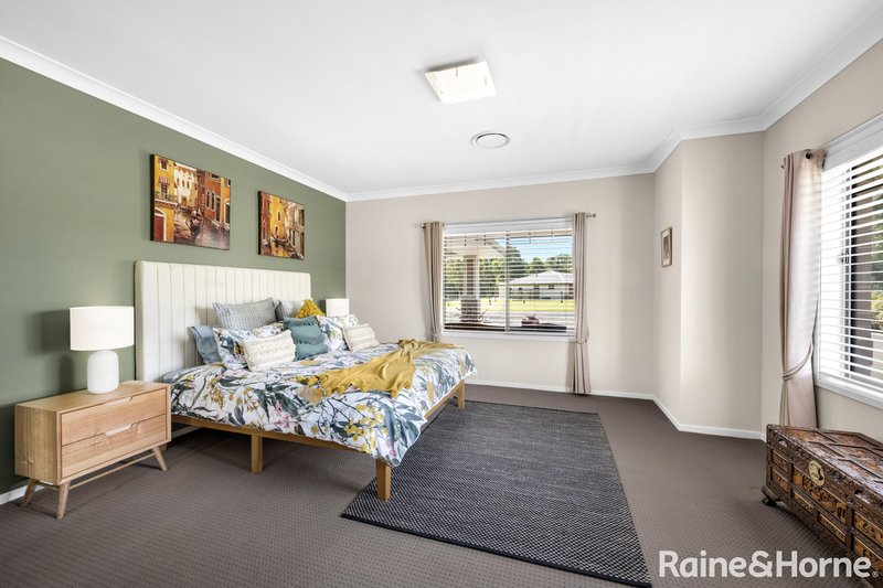 Photo - 8 Procter Place, Nowra Hill NSW 2540 - Image 10