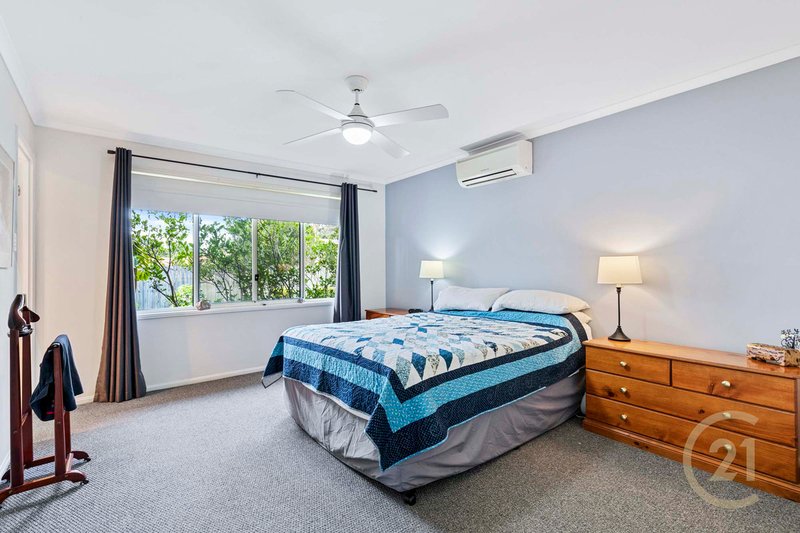 Photo - 8 Prospect Place, Upper Kedron QLD 4055 - Image 12