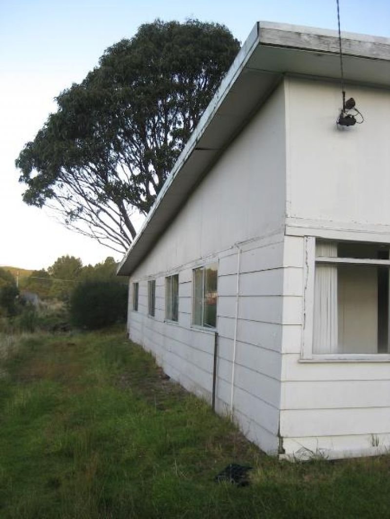 Photo - 8 Queen St , Zeehan TAS 7469 - Image 2