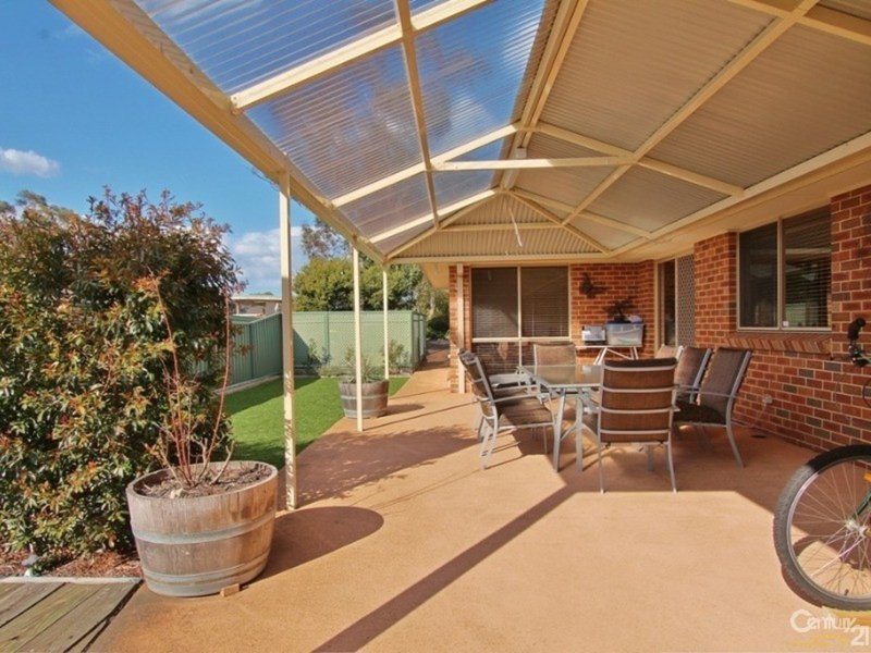 Photo - 8 Queens View Crescent, Lawson NSW 2783 - Image 5