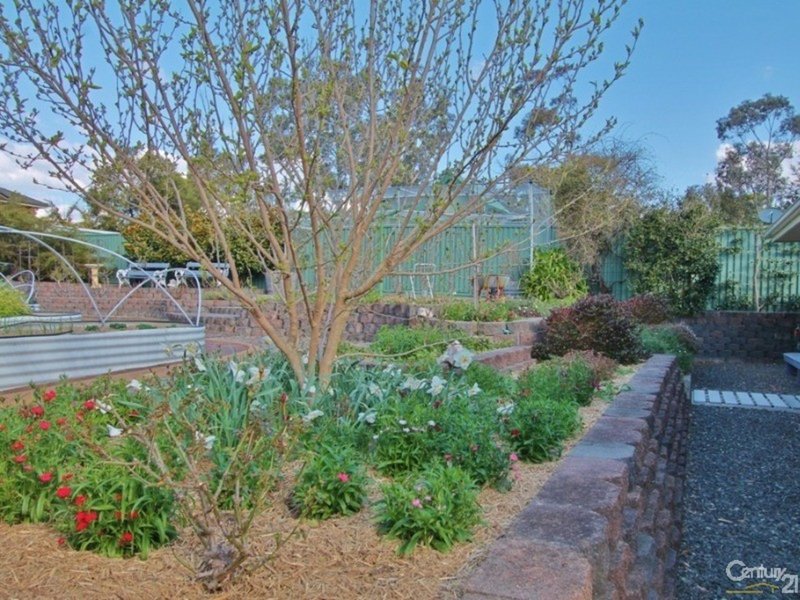 Photo - 8 Queens View Crescent, Lawson NSW 2783 - Image 9