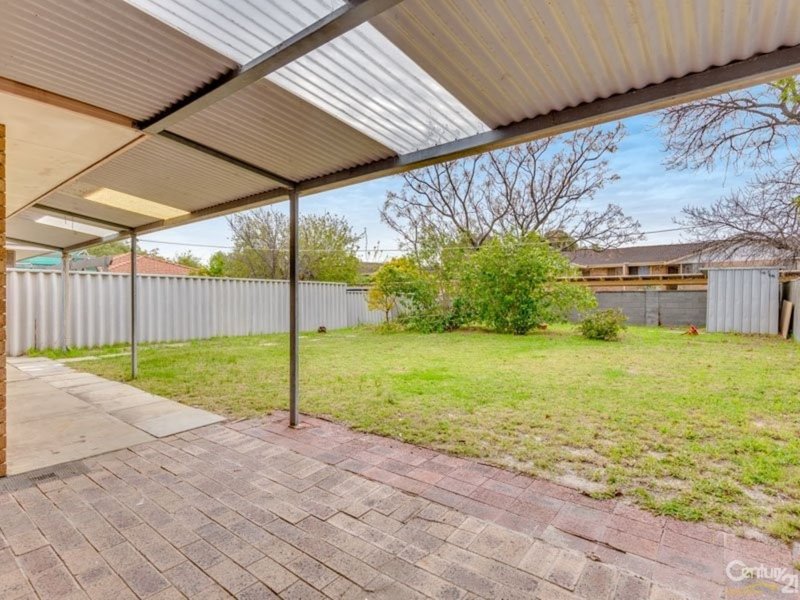 Photo - 8 Quinn Avenue, Bentley WA 6102 - Image 4