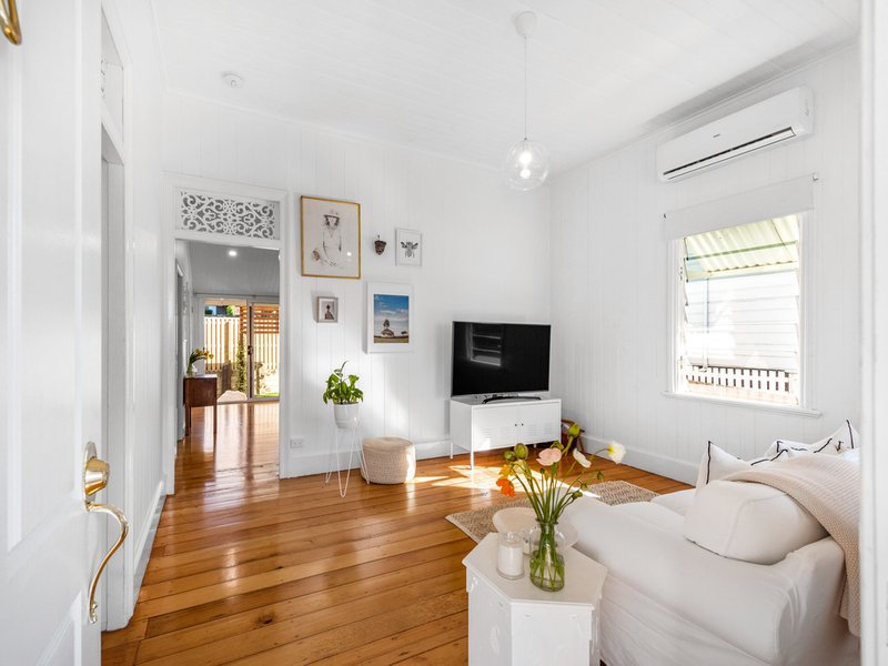 Photo - 8 Quinton Street, Kangaroo Point QLD 4169 - Image 3