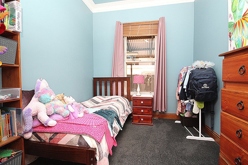 Photo - 8 Railway Avenue, Horsham VIC 3400 - Image 10