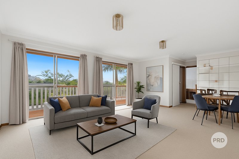 Photo - 8 Rainbow Parade, Peakhurst Heights NSW 2210 - Image 7