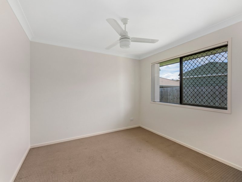 Photo - 8 Randall Street, Laidley QLD 4341 - Image 12