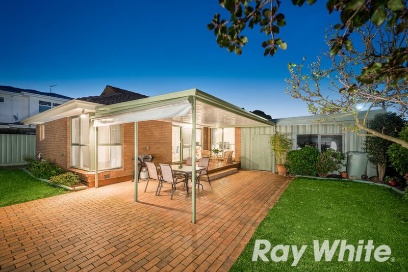 Photo - 8 Ray Road, Burwood East VIC 3151 - Image 11