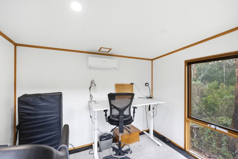 Photo - 8 Recreation Reserve Road, Blackwood VIC 3458 - Image 21