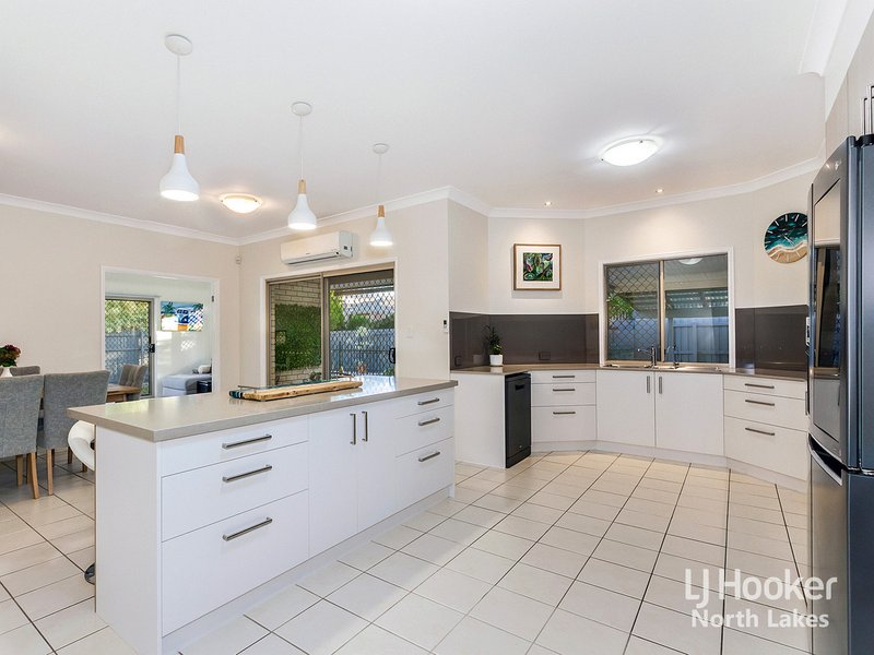 Photo - 8 Redcedar Street, North Lakes QLD 4509 - Image 3