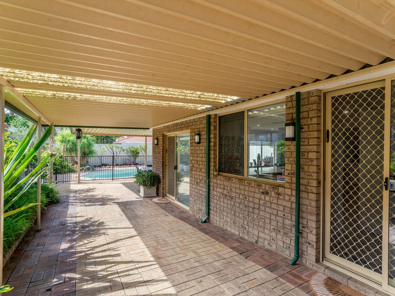 Photo - 8 Redfern Close, Thornlie WA 6108 - Image 15