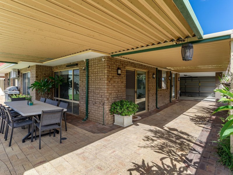 Photo - 8 Redfern Close, Thornlie WA 6108 - Image 16