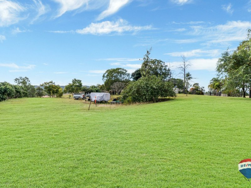 Photo - 8 Redmond Pl , Kooralbyn QLD 4285 - Image 14