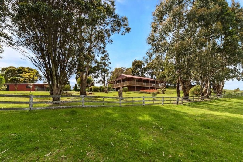 8 Reeves Road, Lower Barrington TAS 7306