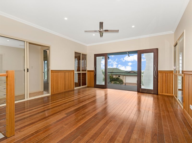 Photo - 8 Regency Avenue, Urraween QLD 4655 - Image 7