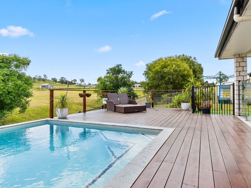 Photo - 8 Regent Court, Regency Downs QLD 4341 - Image 13