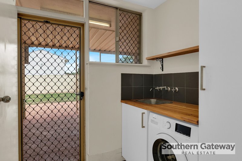 Photo - 8 Reilly Street, Orelia WA 6167 - Image 14