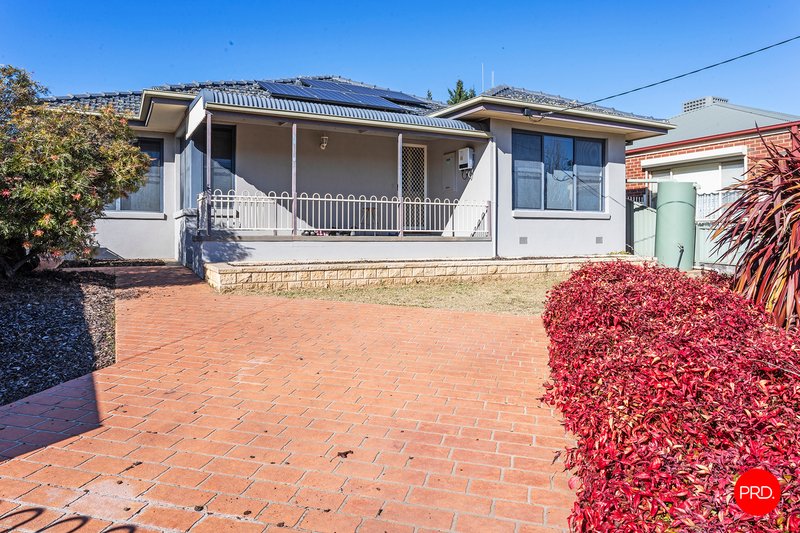 8 Retreat Road, Flora Hill VIC 3550