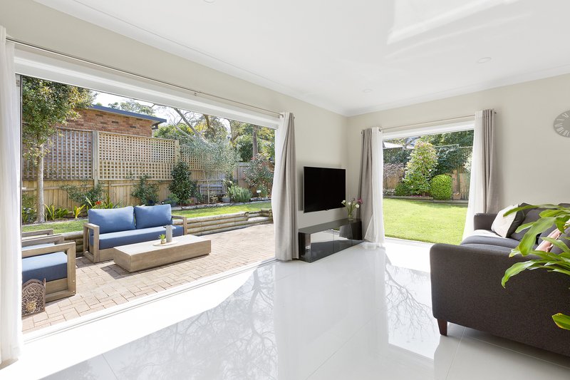 Photo - 8 Reynolds Crescent, Beacon Hill NSW 2100 - Image 2