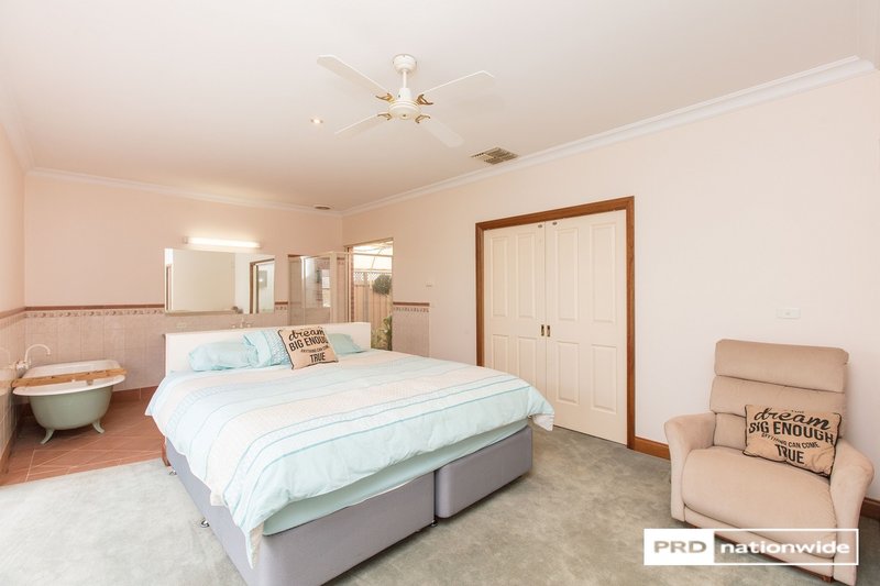 Photo - 8 Ribarits Court, Mildura VIC 3500 - Image 9