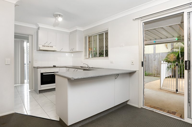 Photo - 8 Richfield Close, Nerang QLD 4211 - Image 14